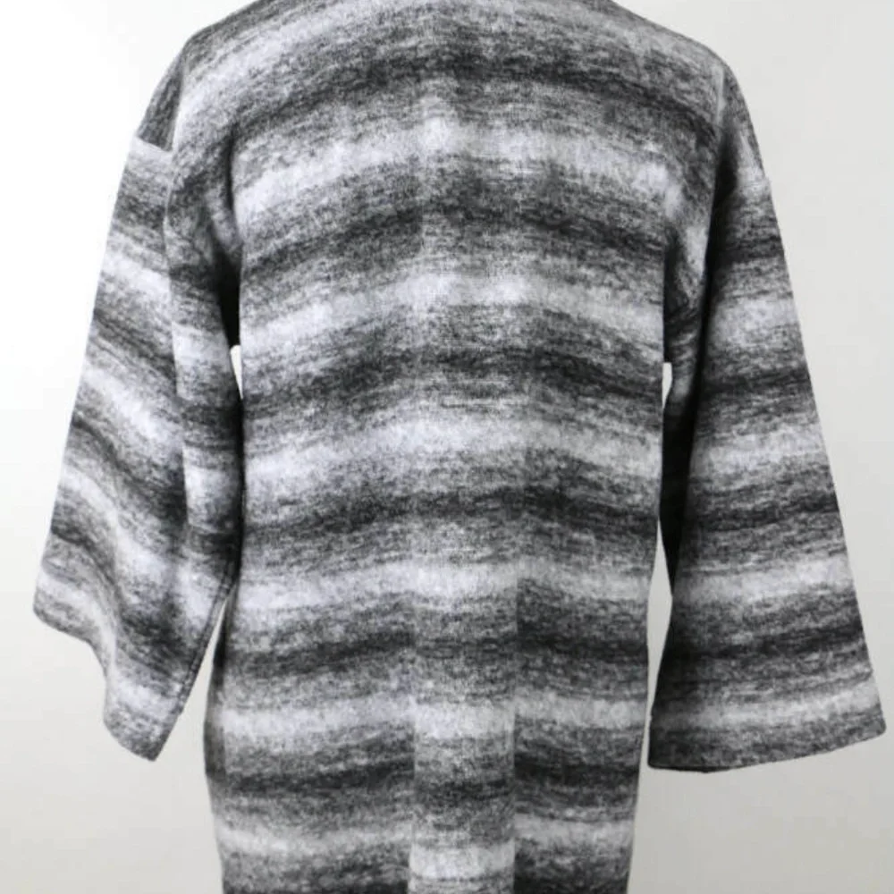 Michael Kors Black and White Lightweight‎ Coat New with Tags